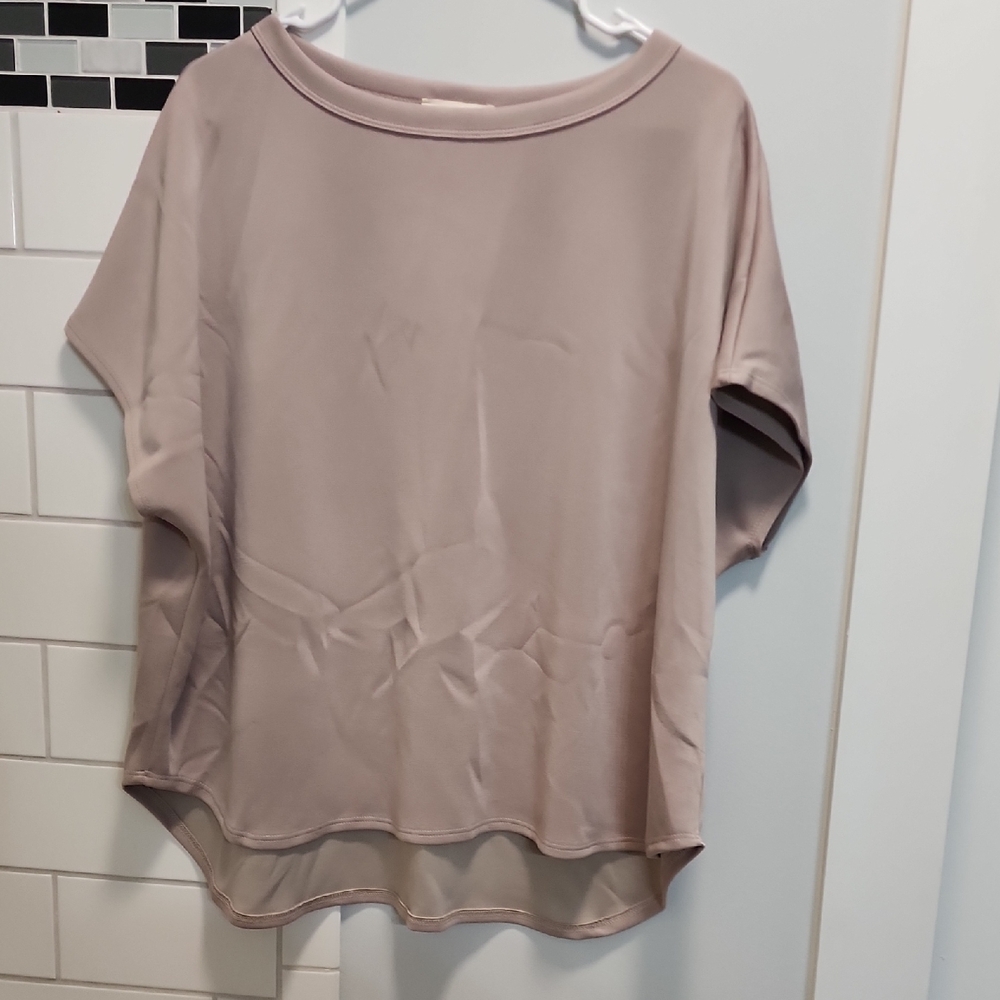 Relaxed Short-Sleeve Top in Dusty Mauve